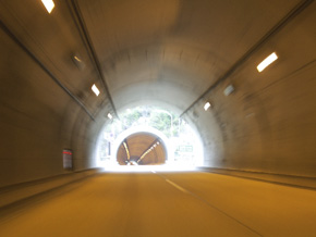 渋滞を安全に乗り切ろう